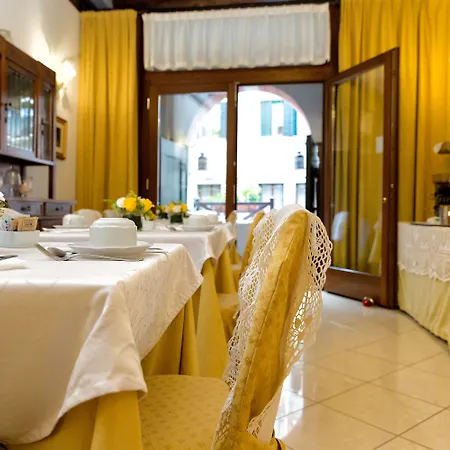 Vite Dorata Couette-café Venise