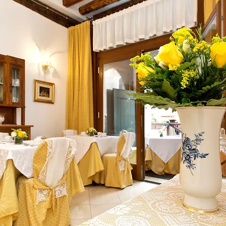 Vite Dorata 4* Venise