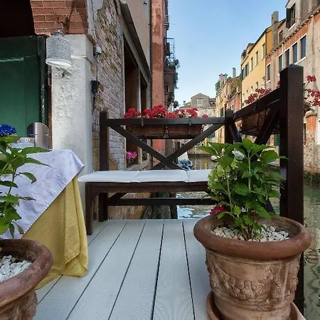 Vite Dorata Bed & Breakfast