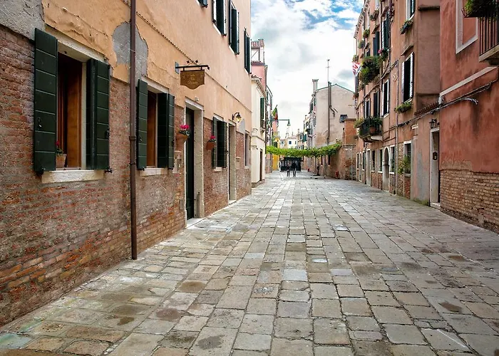 Bed & Breakfast Vite Dorata Venice