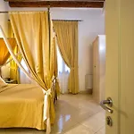 Couette-café Vite Dorata 4*