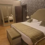 Couette-café Vite Dorata 4*